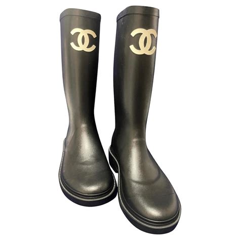 chanel gummistiefel schwarz|Chanel Slippers .